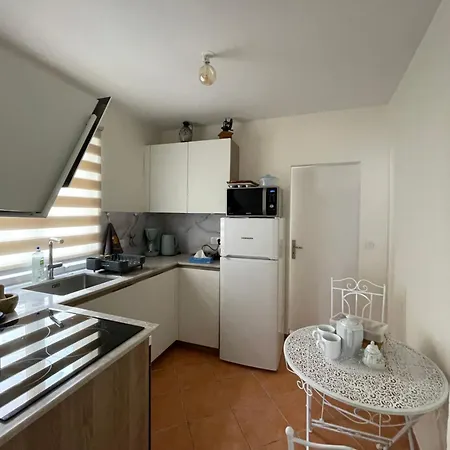 Appartement Mimosa à Versailles Extérieur photo